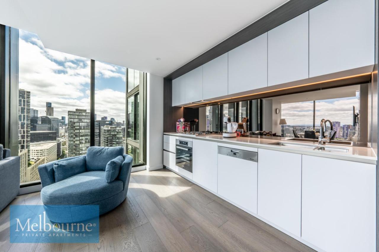 Melbourne Private Apartments - Collins Wharf Waterfront, Docklands, Melbourne